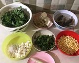 Foto langkah ke 1 dari resep Bubur Tinutuan (bubur manado).