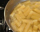 A picture of step 3 of Rich Basil Pesto Pasta.