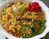 A picture of step 7 of Sausage fried rice.