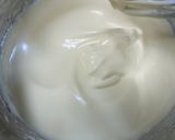 A picture of step 5 of Easy Oil-free Sponge Cake.
