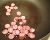 A picture of step 3 of Easy Breakfast in Just 5 Minutes! Fried Rice with Sausage.
