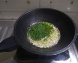 A picture of step 2 of Layered pasta rice.