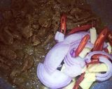 Gambar langkah 3 resipi Daging Goreng Kunyit.