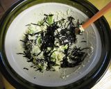 A picture of step 6 of Hijiki Seaweed & Avocado Western-Style Dressing.
