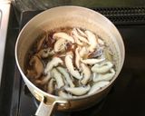 A picture of step 7 of Ultra-simple Dried Shiitake Mushroom Soup.