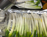 Foto del paso 4 de la receta: Calçots al horno