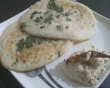 A picture of step 4 of Sooji uttapam.