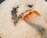 Foto del paso 5 de la receta: Arroz al azafrán con un toque de vino blanco