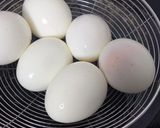 A picture of step 2 of Egg Curry.