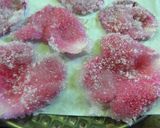 Foto del paso 2 de la receta: Pétalos de rosas comestibles