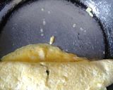 Foto langkah ke 7 dari resep Telur gulung isi sayuran.