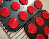 A picture of step 3 of Red velvet cupcakes.