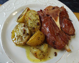 Foto del paso 2 de la receta: Codillo al horno con patatas especiadas