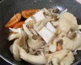 Hình bước làm 2 của món Nui Xào Cà Chua Chay