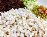 Hình bước làm 1 của món Nấm Xúc Bánh Đa Chay