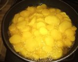 A picture of step 3 of Fried potatoes omelette.