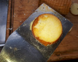 Foto del paso 5 de la receta: Chocante de queso a la espátula