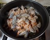 Foto del paso 1 de la receta Brazo gitano de calabacín y langostinos