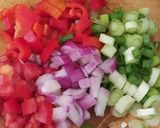 Foto del paso 2 de la receta: Sobrebarriga en salsa criolla