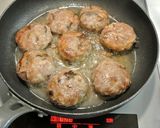 A picture of step 5 of Ground Pork, Bean Sprout, and Salted Konbu Tsukune Patties.