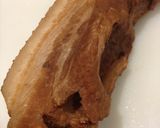 A picture of step 2 of Pork Belly Simmered in Black Tea.