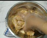 Foto langkah ke 2 dari resep Honey Chicken Wings.