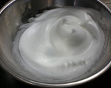 A picture of step 6 of Raspberry Mousse Charlotte.