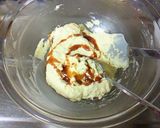 A picture of step 8 of Caramel Crumble Muffins.