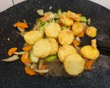 Foto langkah ke 4 dari resep Tumis Egg Tofu.