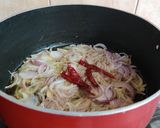 A picture of step 5 of Spicy Chicken Pulao.