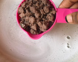 A picture of step 18 of Chocolate cake with whipped cream frosting.