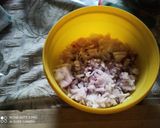A picture of step 5 of Sookhi Arbi.