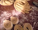 A picture of step 5 of Sunshine 's homemade pasta noodles.