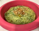 Foto del paso 3 de la receta: Pastel saludable de espinacas y pollo al microondas