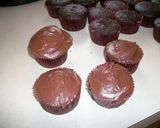 A picture of step 1 of Mouse Invasion Cupcakes.