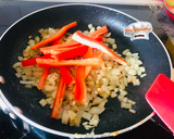 Foto del paso 2 de la receta: Fideos a la cazuela con calamar