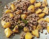 Foto langkah ke 4 dari resep Curry Daging Sapi Cincang.