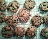 Chocolate Sandwich Cookies with Peppermint Cream Filling recipe step 9 photo