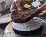 चॉकलेट केक (chocolate cake recipe in marathi) रेसिपी स्टेप 6 फोटो 