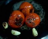 A picture of step 2 of Capellini in Fresh tomato cream sauce.