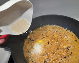 Foto del paso 9 de la receta: Risotto con trompeta de la muerte y manzana