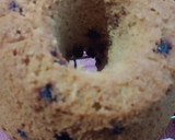 Foto del paso 3 de la receta: Torta de mandarina con chips y baño de chocolate (sin tacc)