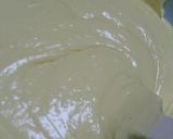 A picture of step 5 of Honey and Lemon Muffins.
