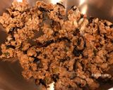 A picture of step 4 of Easy Ants Climbing a Tree (Glass Noodles with Pork and Mushrooms).