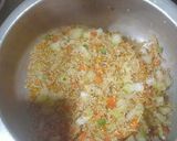 A picture of step 3 of Veg Dalia khichdi.