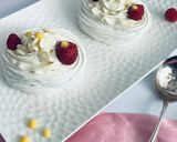 Une image de l'étape 6 de Pavlova citron framboise.
