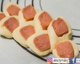 超簡單０技巧の不一樣的港式腸仔包（焗爐）的食譜步驟13照片
