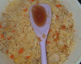 Foto langkah ke 5 dari resep Thai Fried Rice Pineapple.