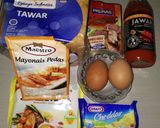 Foto langkah ke 1 dari resep Omelet Roti simpel.