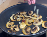 Foto del paso 2 de la receta: Tortilla de champiñones